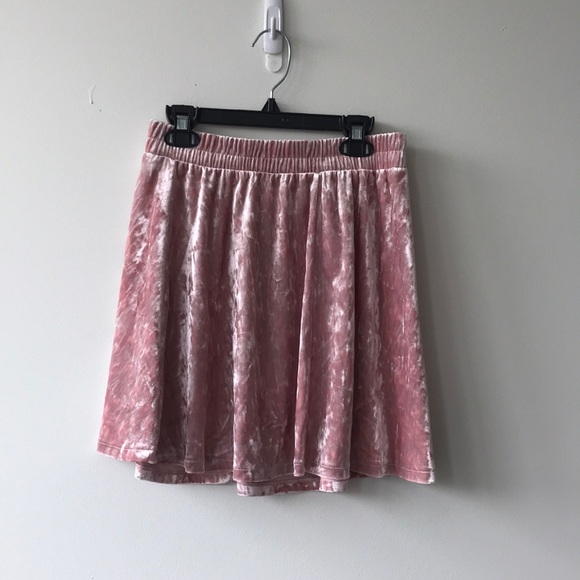 Dresses & Skirts - 💖!! LAST CHANCE!!!
Pink skater skirt